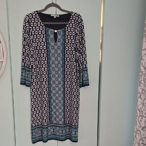 Elegant Navy Blue and Teal Patterned Dress